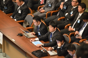 4理事会西村・門屋